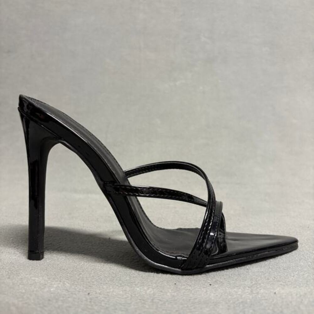 SUPERDOWN Sofia Heel in Black Size 7 Strappy Pointed Toe Bed - Picture 2 of 11